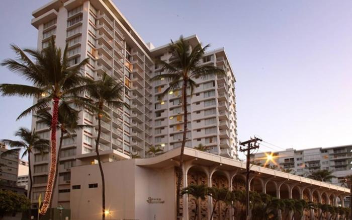 Queen Kapiolani Hotel