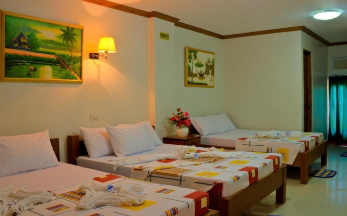 Sea Jewel Beach Resort Puerto Galera
