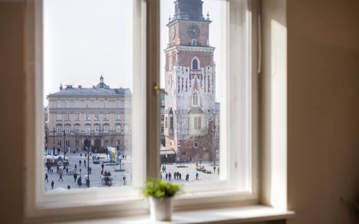 Venetian House Market Square Aparthotel