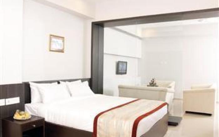 The Curzon Court Hotel