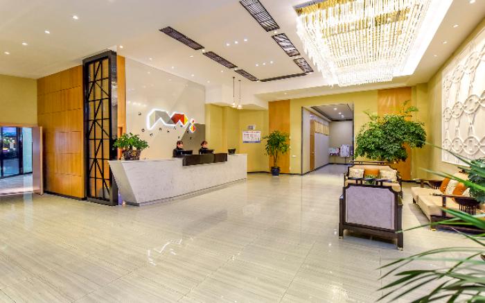 Borrman Hotel Qijiang Wanda Plaza