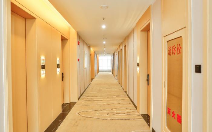 City Comfort Inn Yidu Three Gorges Qianguqing Wanda Plaza