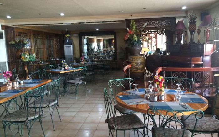 Pearlmont Hotel