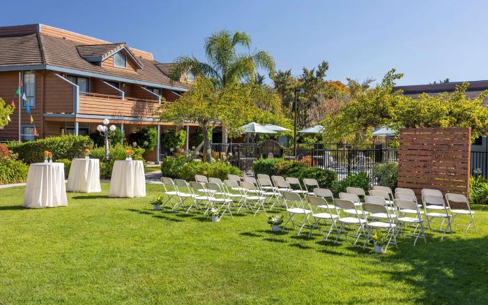 Seacliff Inn Aptos, Tapestry Collection by Hilton