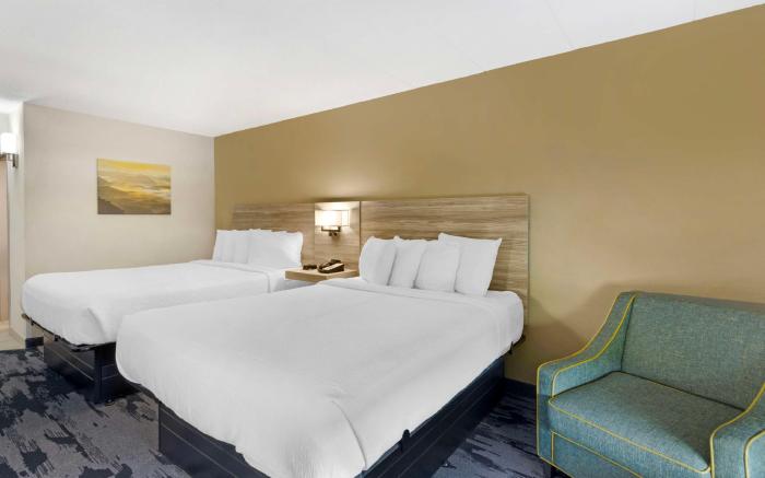 Best Western Plus Beckley Inn