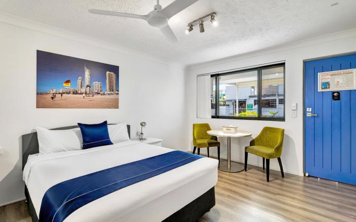 Montego Mermaid Beach Motel