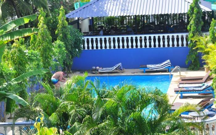 Mayflower Beach Resort- Baga