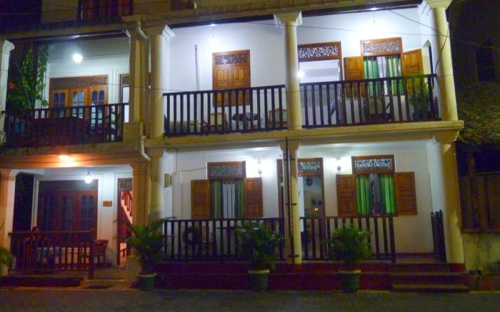 Frangipani Motel