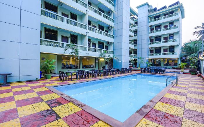 FabHotel Shalom Indus Residency – 1 km to Candolim Beach