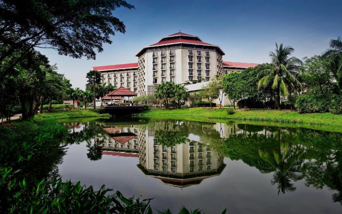Radisson Blu Dhaka Water Garden