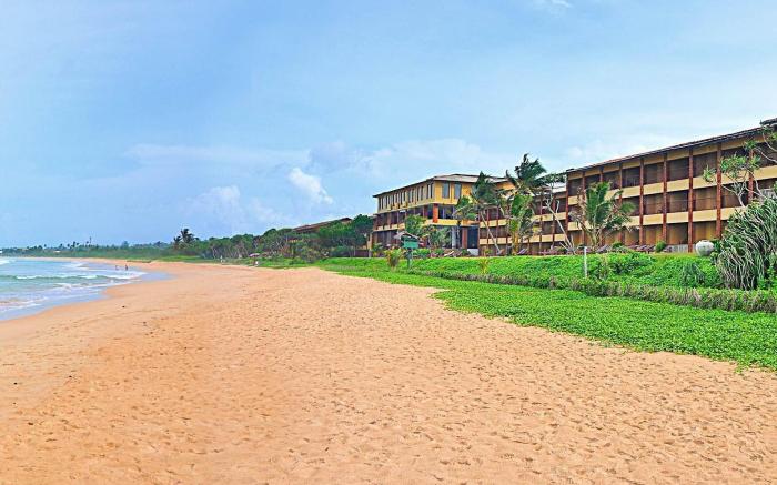 The Long Beach Resort