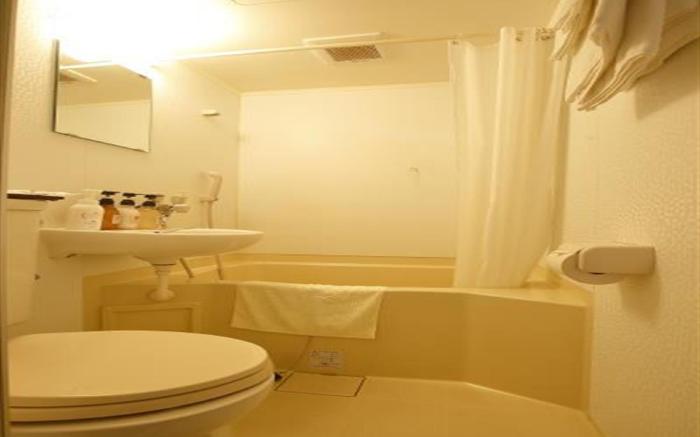 Grampus Inn Osaka