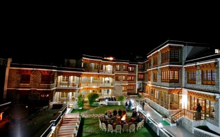 Hotel Spic N Span