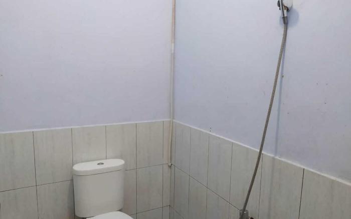 RedDoorz Syariah near Stasiun Pekalongan 3