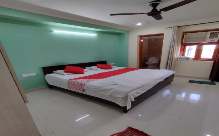 Super Hotel O OM SAI RAM GUEST HOUSE