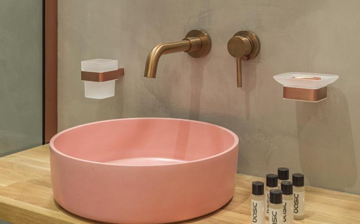 Pink & Wood cocoon