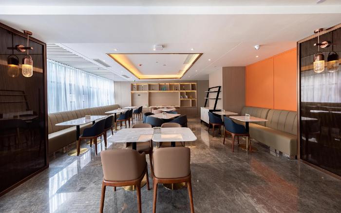Atour Hotel Chengdu Chunxi Road Tianfu Plaza Metro Station