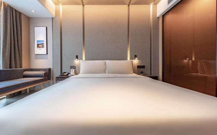Atour Hotel Zhengzhou East High-speed Railway Station