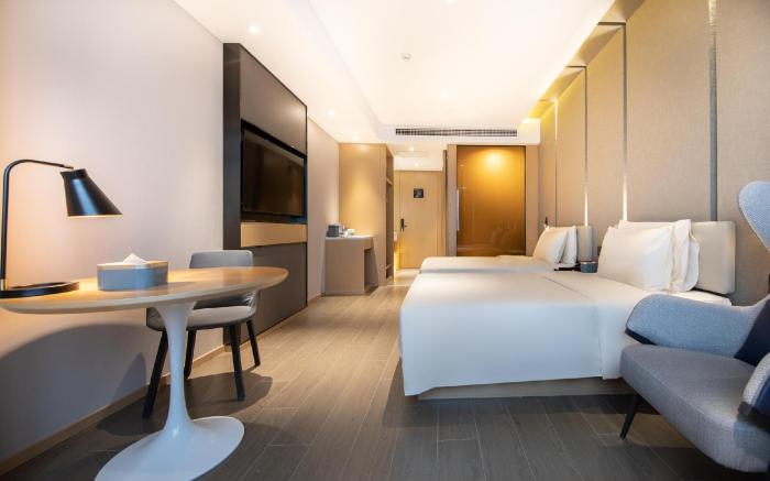 Atour Hotel Nanchang West Railway Station International Exhibition City