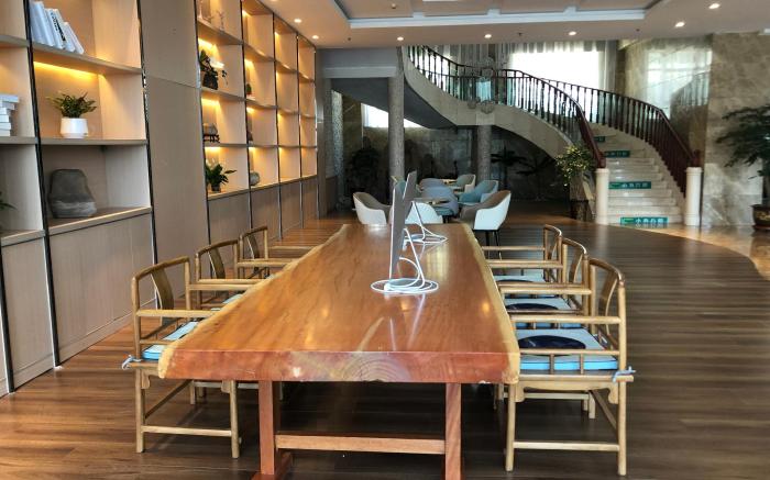 Starway Hotel Zhengzhou Dengfeng Shaolin Avenue