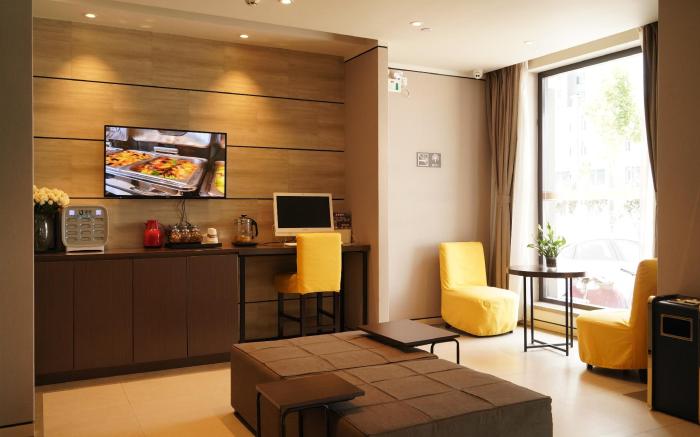 Starway Hotel Jinzhong Yunhua West Street