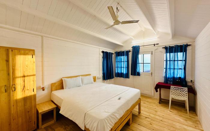 Cocos Beach Resort