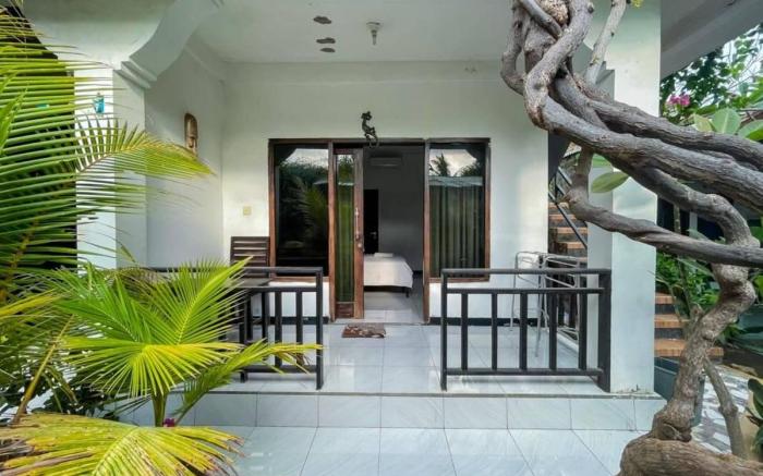 711 Gili Trawangan Mitra RedDoorz
