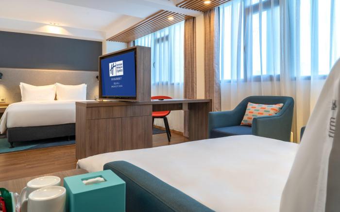 Holiday Inn Express Qingdao City Center By IHG