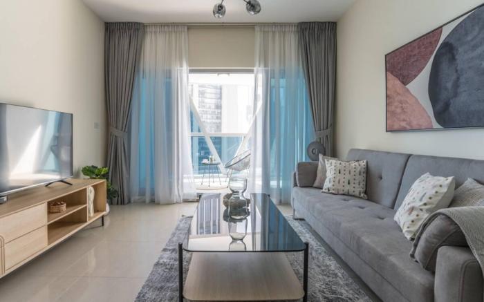 Luxury Apartment in the Iconic Park Towers