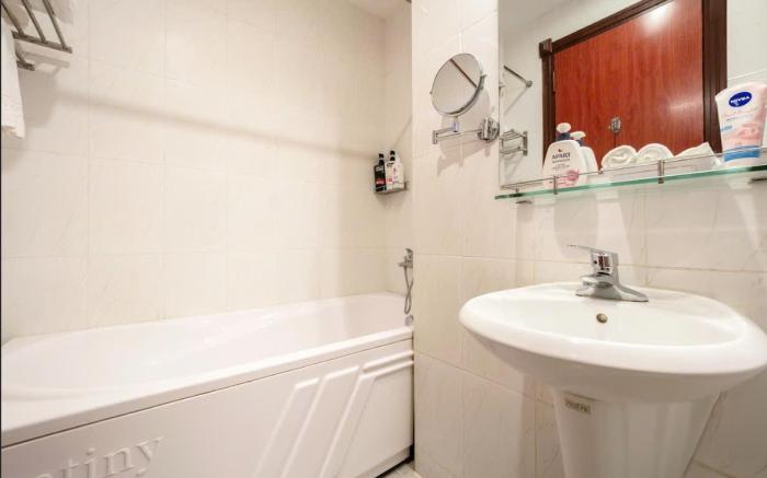 A25 Hotel - 30 An Dương