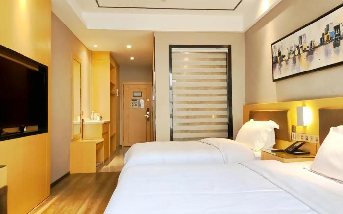 Starway Hotel Nanchang West Station Wohua Plaza