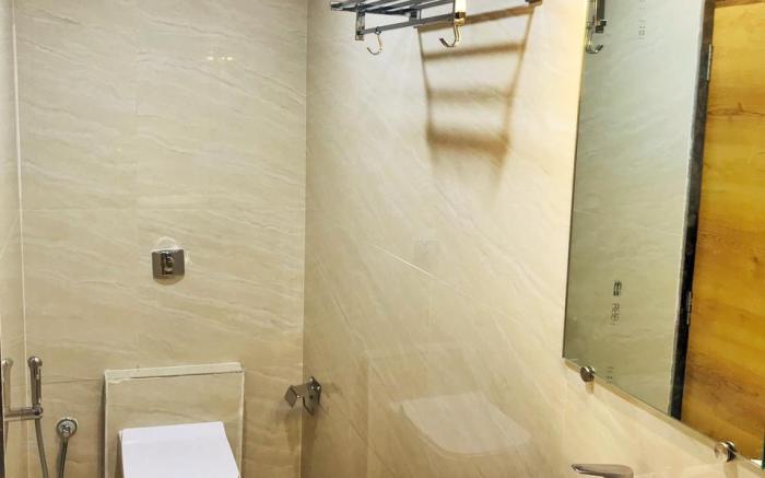 GATEWAY SUITES