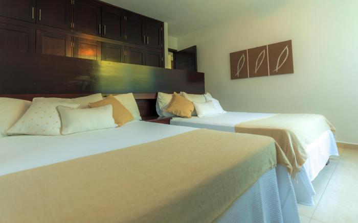 Las Gaviotas Hotel and Suites