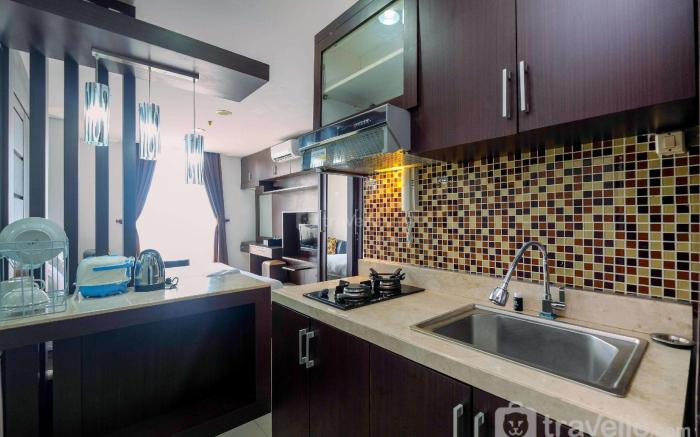 Homey Studio at Mangga Dua Residence By Travelio