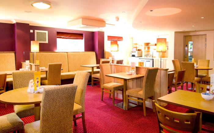 Premier Inn Birmingham Hall Green