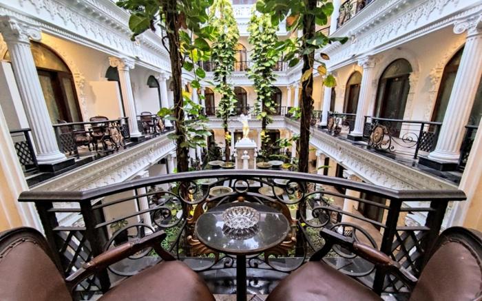 The Grand Palace Hotel Malang