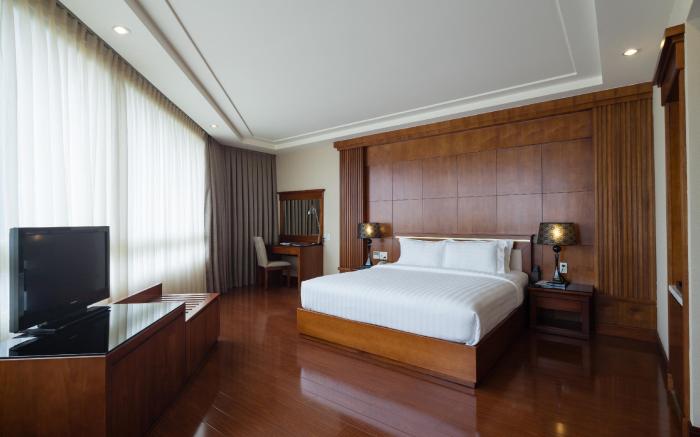 Nhat Ha L'Opera Hotel