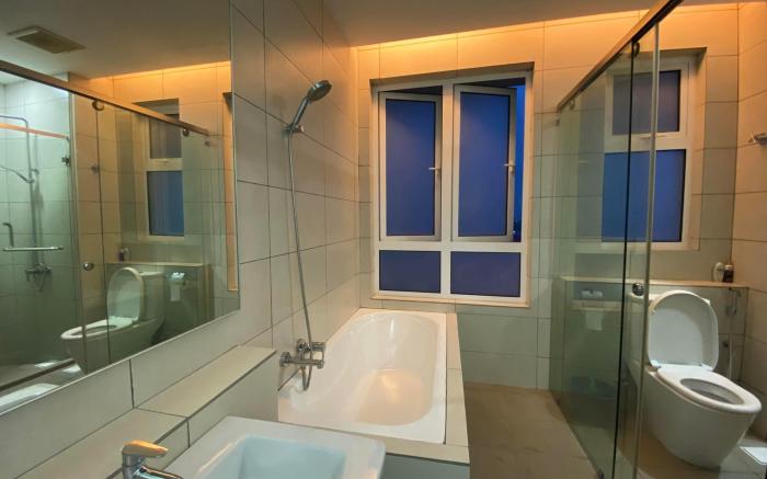 The Octagon Suites for 5-6pax@ the Heart of Ipoh 