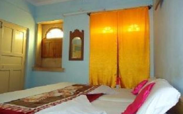 Ganesh Guest House