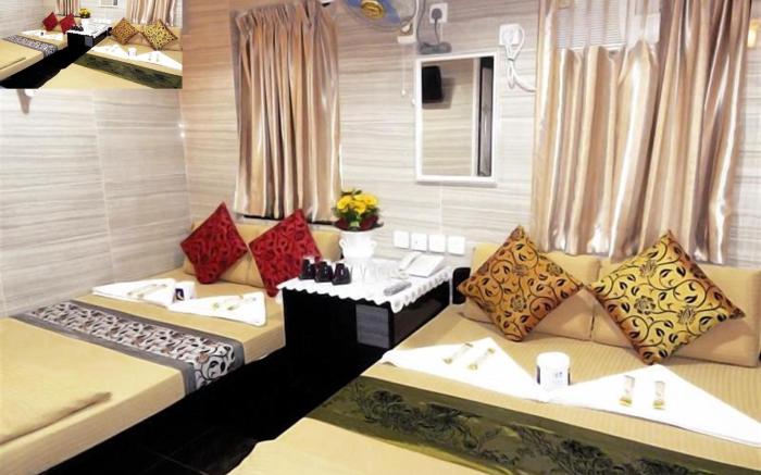 Day And Night Hostel