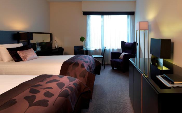 Guildford Harbour Hotel
