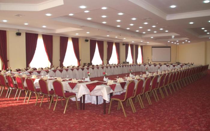 Eser Diamond Hotel & Convention Center