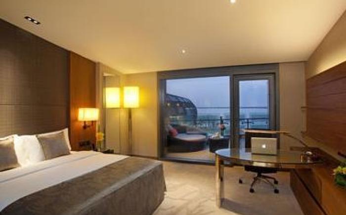 InterContinental Shanghai Harbour City By IHG