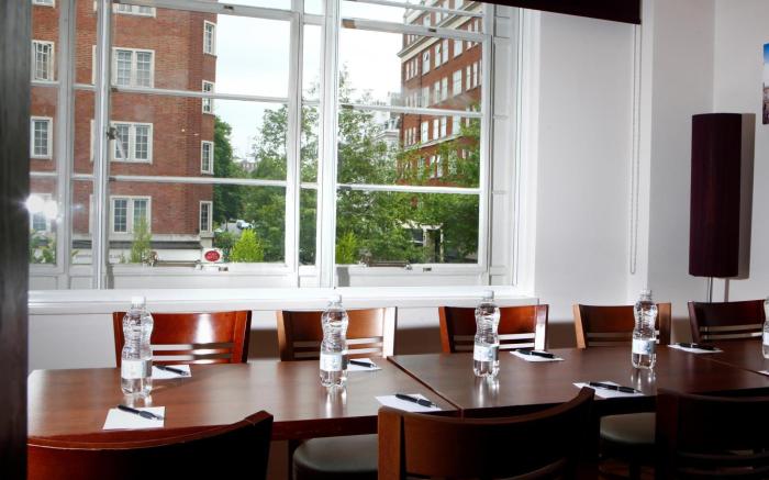 Seraphine Kensington Olympia Hotel