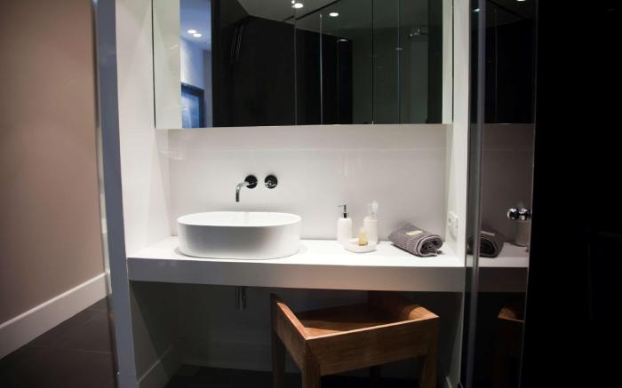 Alexandra Barcelona Hotel, Curio Collection by Hilton