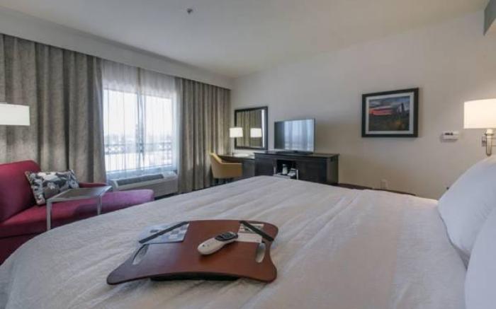 Hampton Inn & Suites Phoenix Tempe
