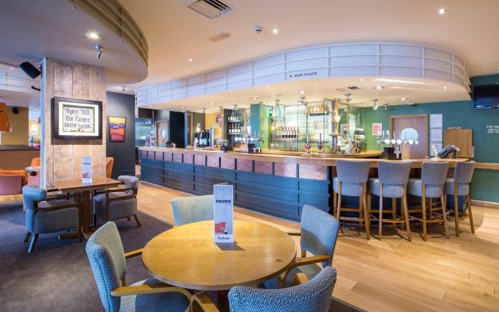 Premier Inn Swansea Waterfront