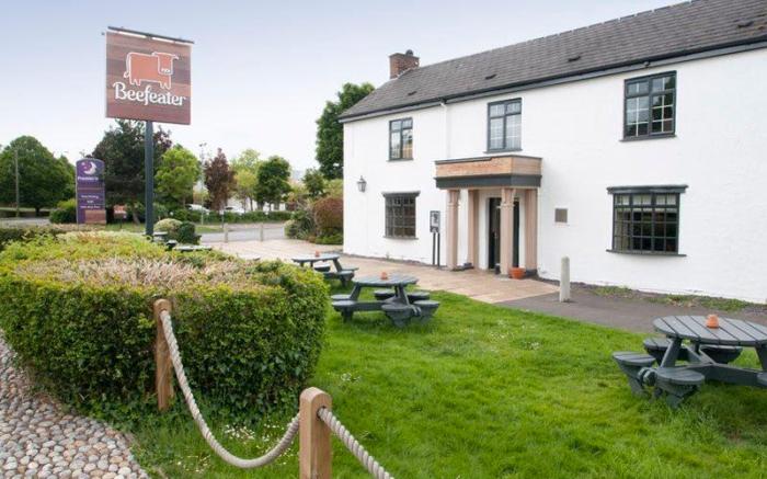 Premier Inn Taunton East