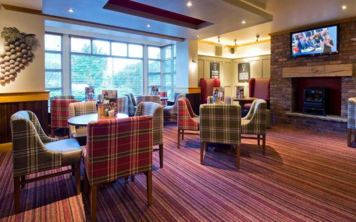 Premier Inn Swansea North