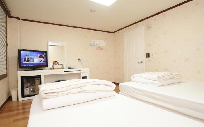 Hotel Valentine (Korea Quality)